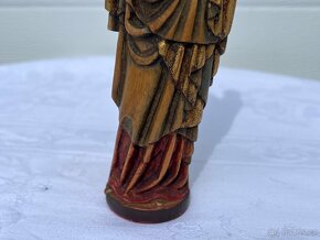 Dřevěná socha Panna Marie s Ježíškem malovaná - 6
