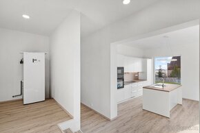 Prodej bytu 4+kk, 109m², pozemek 377m², Křížkový Újezdec - 6