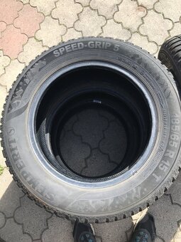 Zimní pneu 185/65/15 - 6