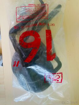 Skvele prvni kolo Amulet, vel.16 + kolecka a helma zdarma - 6