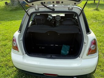 Prodám vůz MINI COOPER, rok výroby 2011. - 6