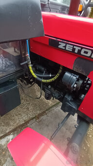 Traktor Zetor 4911 - 6