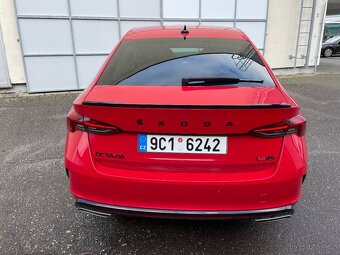 ŠKODA Octavia IV RS 2.0 TSI 180 kW - 6