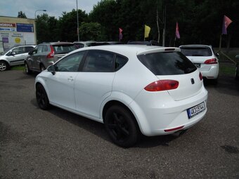 Seat Leon 1.6TDi 77kw(105hp) automat r.v.1/2011 - 6
