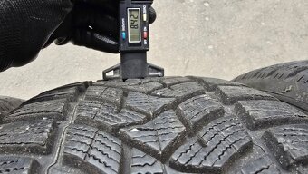 Zimní pneu 225/45/18 Dunlop - 6