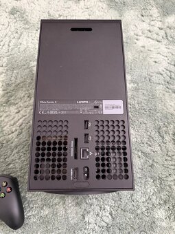 Prodám Microsoft Xbox Series X 1TB - 6