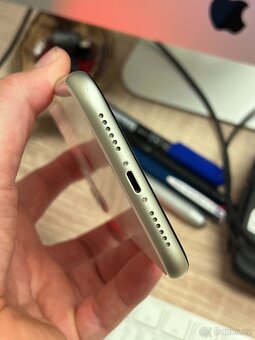Apple iPhone 11 Bílá 128GB 100% Záruka - 6