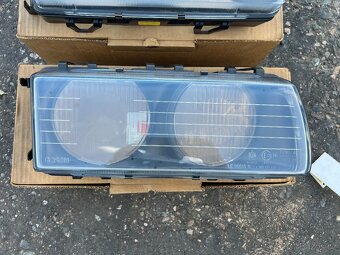 BMW E36 přední skla světel BOSCH 1387884 NOVÉ - 6