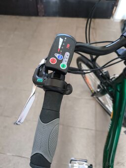 Prodám zánovní elektrokolo - 6
