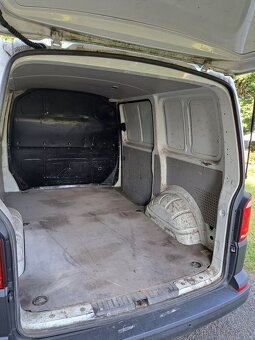 VW TRANSPORTER T6 2.0 tdi malo km - 6