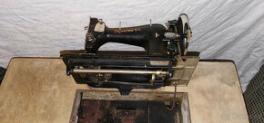 Starožitný šicí stroj MINERVA - 6
