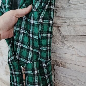 Zelené teplejší šaty mohito S 36 - 6