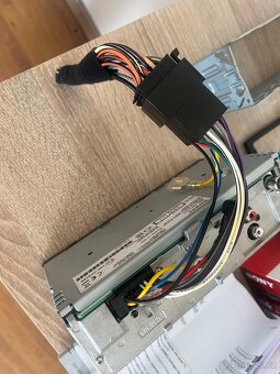 Autorádio Sony DSX - A210UI + rámeček - 6