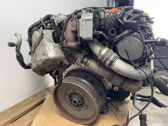 Motor 2,7 TDI CGKA Audi A5 8T - 6