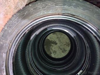Dunlop 225/50R17 - 6