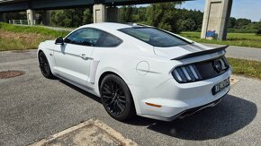 Mustang 5,0 GT - 6