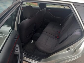 Toyota Avensis 1,8 - 6