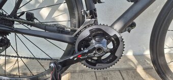 Velmi lehké silniční kolo, vše z karbonu, rám M, SRAM RED - 6
