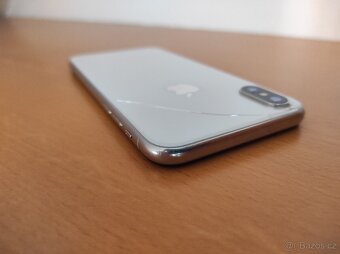 iPhone X 64 Gb (na díly nebo odblok) - 6