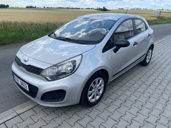 Kia Rio 1,3i benzin rok 2013 koup CZ - 6