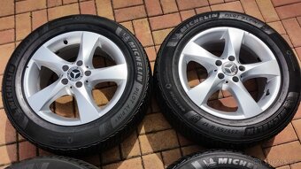Zimní sada MERCEDES W447 pneu 235/55/17 r.v. 2024 90% vzorku - 6