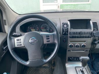 Nissan Navara 2,5dci 126kw AUTOMAT - 6