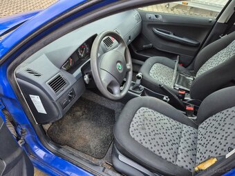 ŠKODA FABIA 1.2i 40kw 2006 - 6