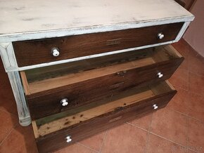 stará komoda patinovaná - 6