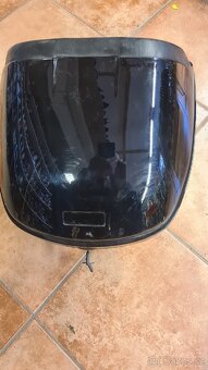 Úložný box na motorku nebo skutra. - 6