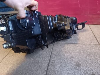 Levé přední světlo Škoda scala - 6