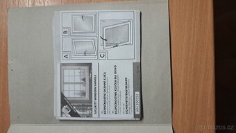 Bílá uzamykatelná okenní klika se zámkem 2 kusy - 6