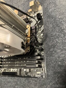 Prodám procesor základní desku a chladič - 6