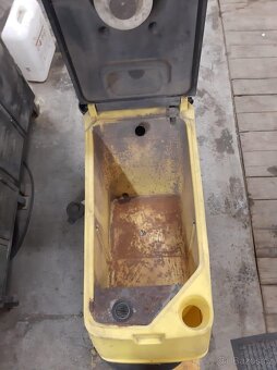 Čistící stroj na podlahy Karcher Bat 530 - 6
