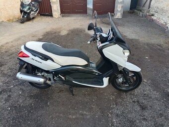 yamaha x max 125 cz doklady v ceně - 6