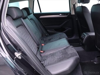 Volkswagen Passat 2,0 TDI 176kW 4M DSG Highline (2018) - 6