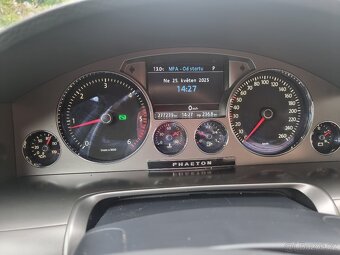 VW Phaeton 3.0 tdi 4x4 tažne 2,5t - 6