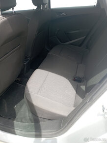 Opel Astra - 6
