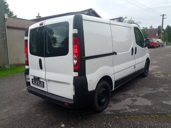 Opel Vivaro - 6