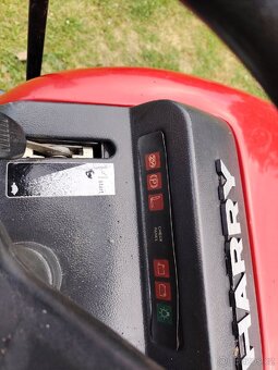 Zahradní traktor - 6