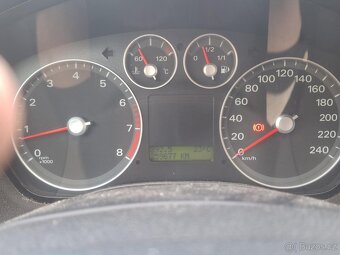 Ford focus mk2 1.6 74kW 2004 - 6