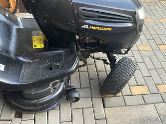 zahradní sekací traktor - 6