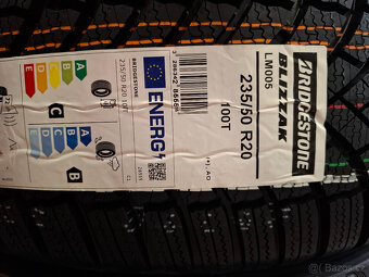 Nový zimní komplet Enyaq, Elroq 235/50+255/45 R20 Bridgeston - 6