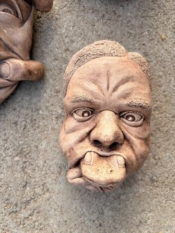 Nástěnné masky - 6