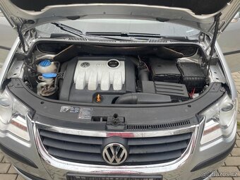 VW Touran 1.9 TDI, servisováno,tažné zařízení - 6