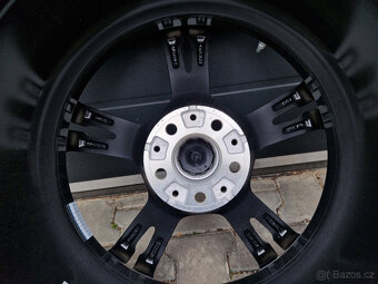 5x112 r19 kola bmw m5 disky alu 19 BMW M5 elektrony 285 40 - 6