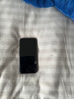 IPhone 13, černý - 6