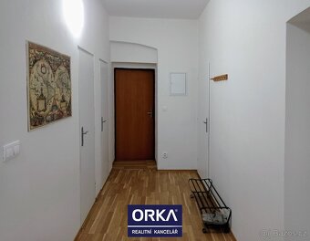 Prodej cihlového bytu 1+1 v centru Olomouce - 6