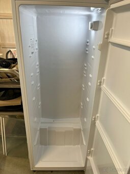 Lednice HISENSE RL313D4AWE - 6