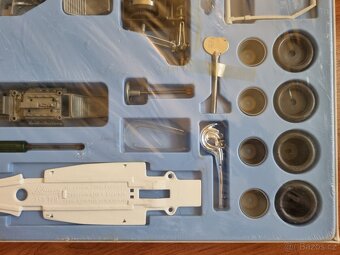 Schuco montage Formule 1 Mc Laren - 6