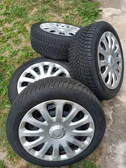 Set zimních pneu GOOD YEAR pro FORD Fiesta vč.disků a poklic - 6
